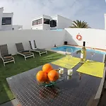 Villa Elegant With Pool
