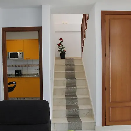 Elegant With Pool Вилла