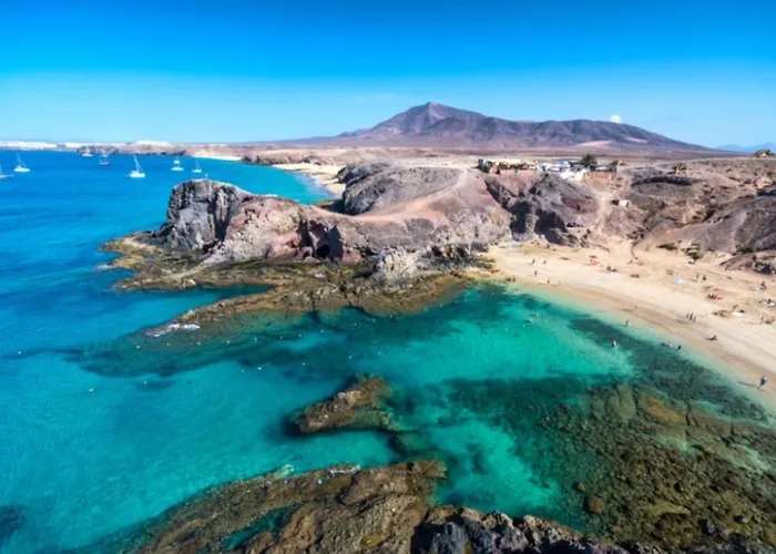 Elegant With Pool فيلة بلايا بلانكا