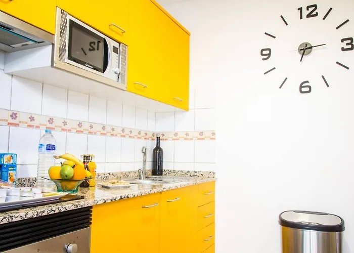 فيلة Elegant With Pool *