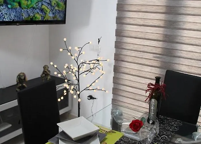 Elegant With Pool بلايا بلانكا