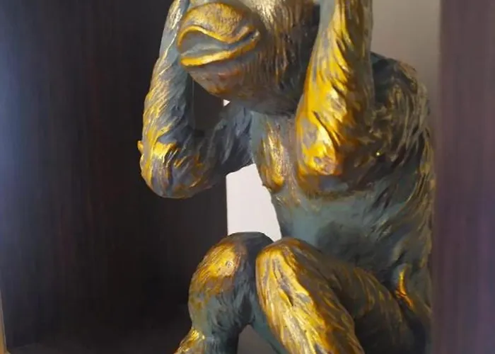 فيلة Elegant With Pool