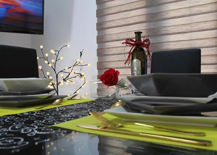 فيلة Elegant With Pool بلايا بلانكا